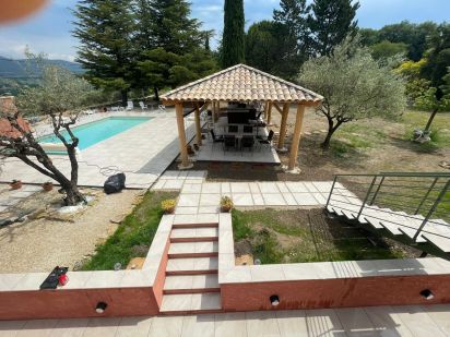 Confiez votre projet à des artisans passionnés de la construction